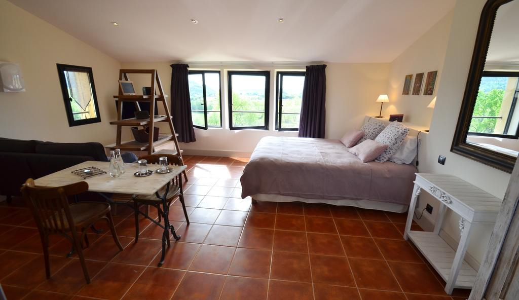 Bastide Saint Maurin Bed and Breakfast Ansouis Exteriör bild